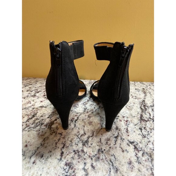 Shoeland Ankle Strap Heels 7  Black Suede Classic Open Toe Block Heel Sandals - Picture 8 of 9